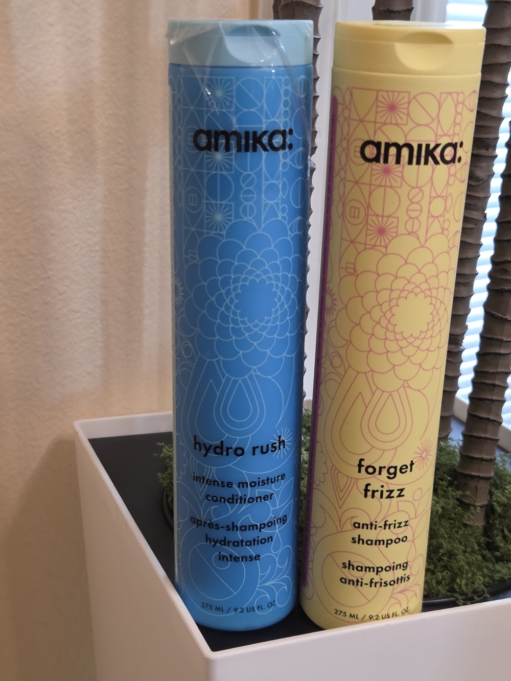 amika: Hydro Rush Conditioner + Forget Frizz Shampoo 9.2 oz Duo New